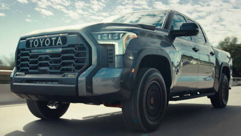 TOYOTA TUNDRA